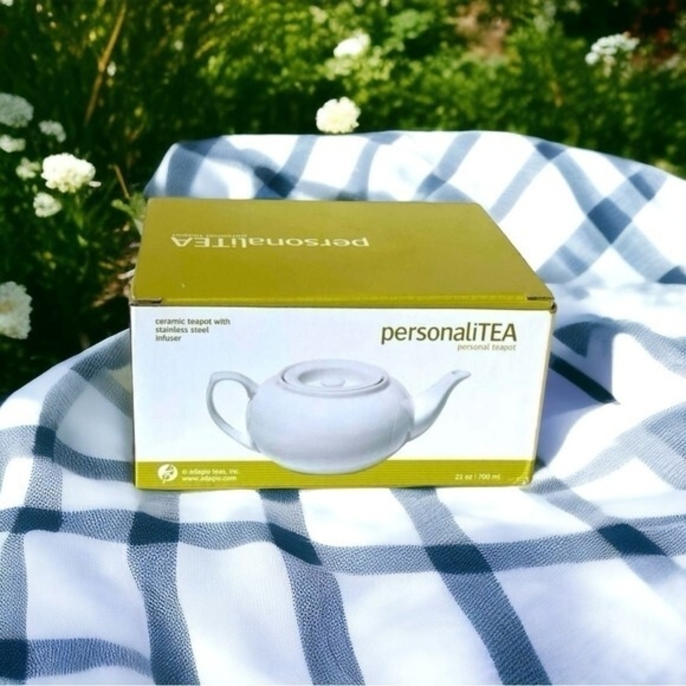 PersonaliTEA Ceramic Teapot White Loose Leaf Infuser 21oz 700ml Steel Basket NIB